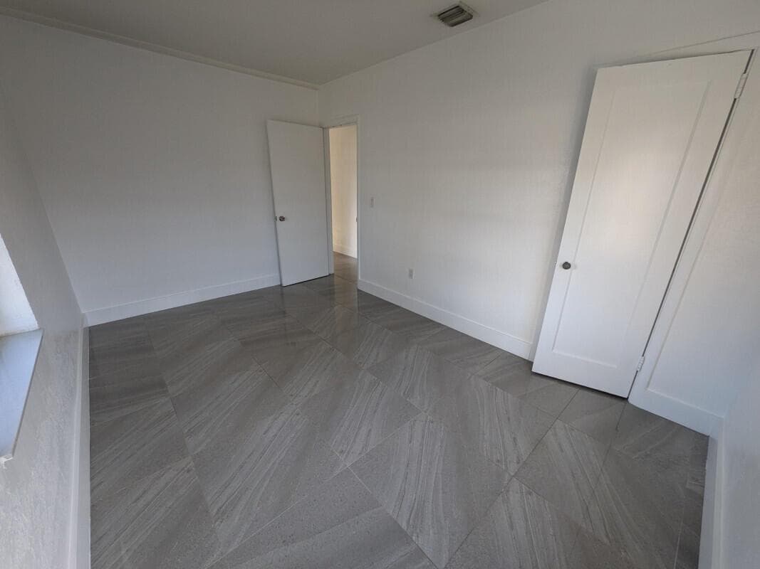 14521 Ellington Street, Miami FL 33176 — 18