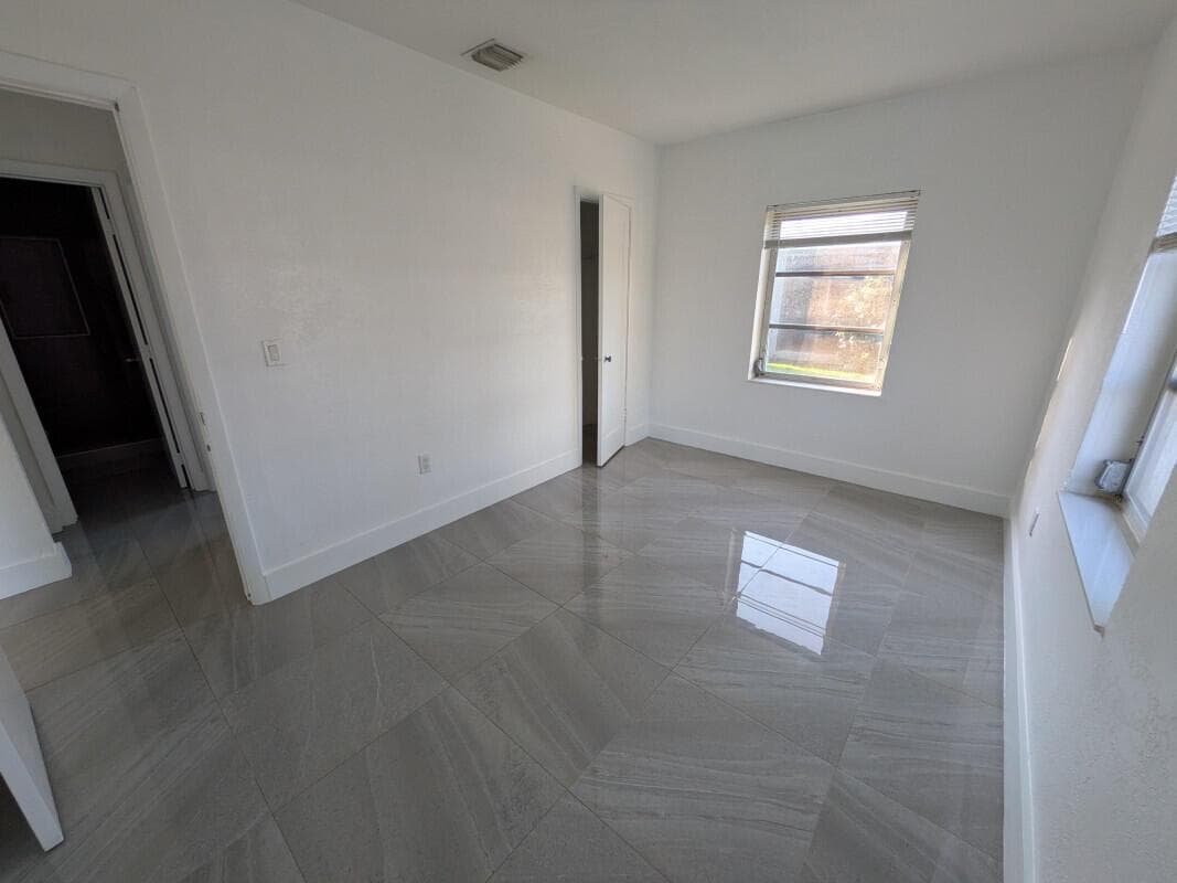 14521 Ellington Street, Miami FL 33176 — 19