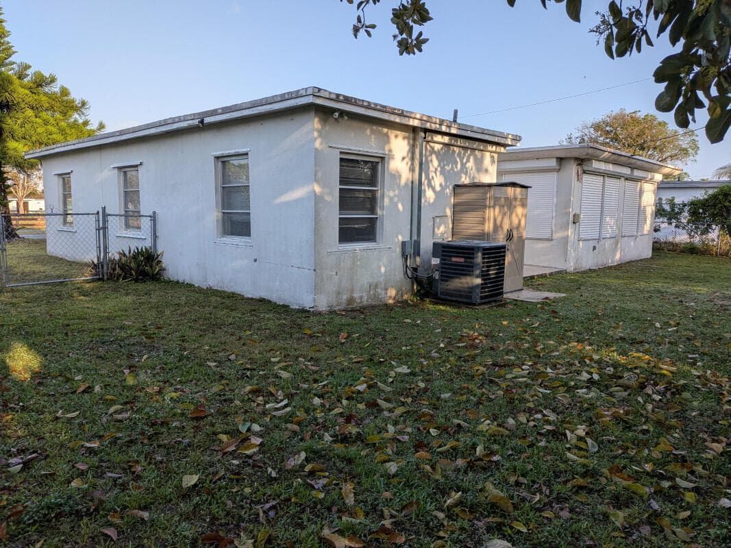 14521 Ellington Street, Miami FL 33176 — 4