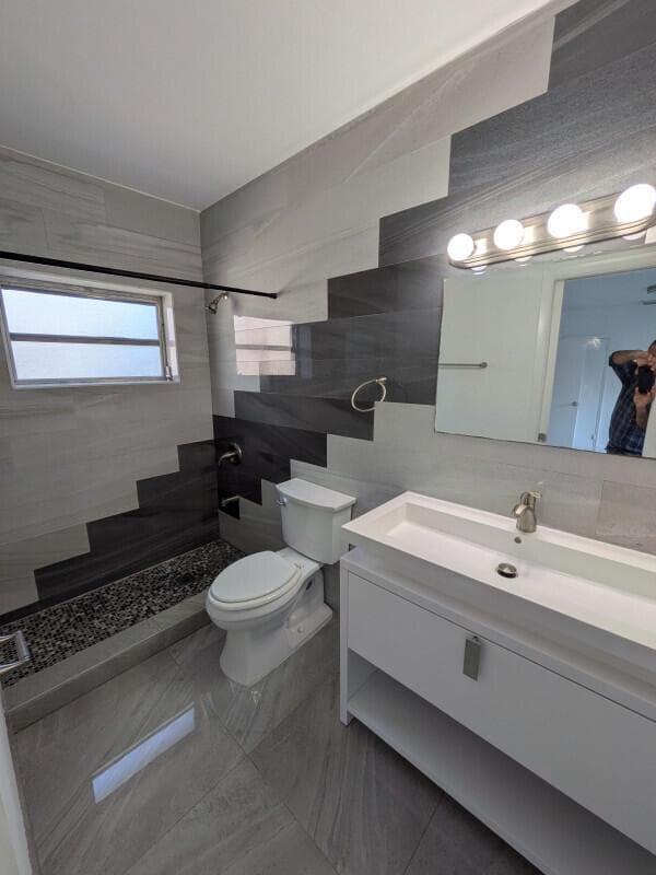 14521 Ellington Street, Miami FL 33176 — 21