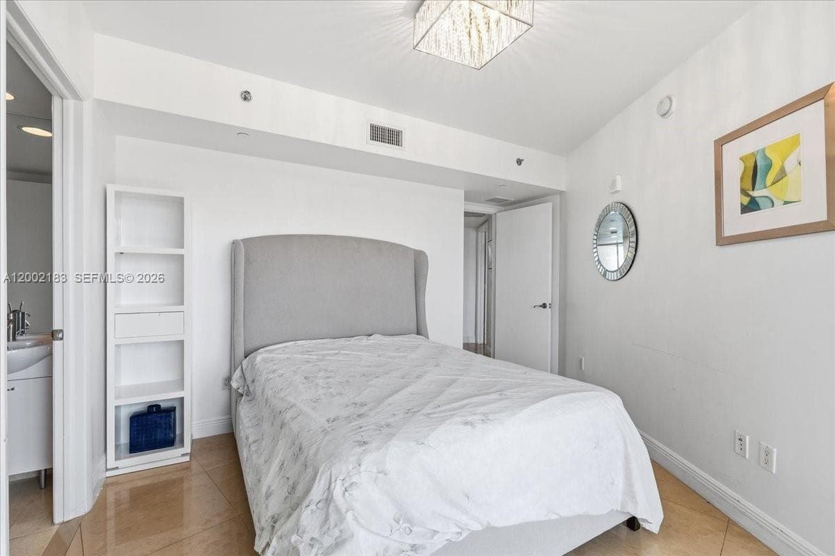 17201 Collins Ave # 1107, Sunny Isles Beach FL 33160 — 16