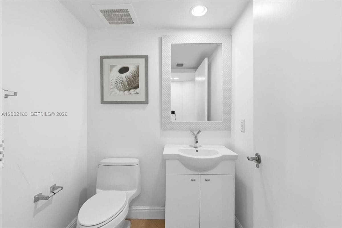 17201 Collins Ave # 1107, Sunny Isles Beach FL 33160 — 26