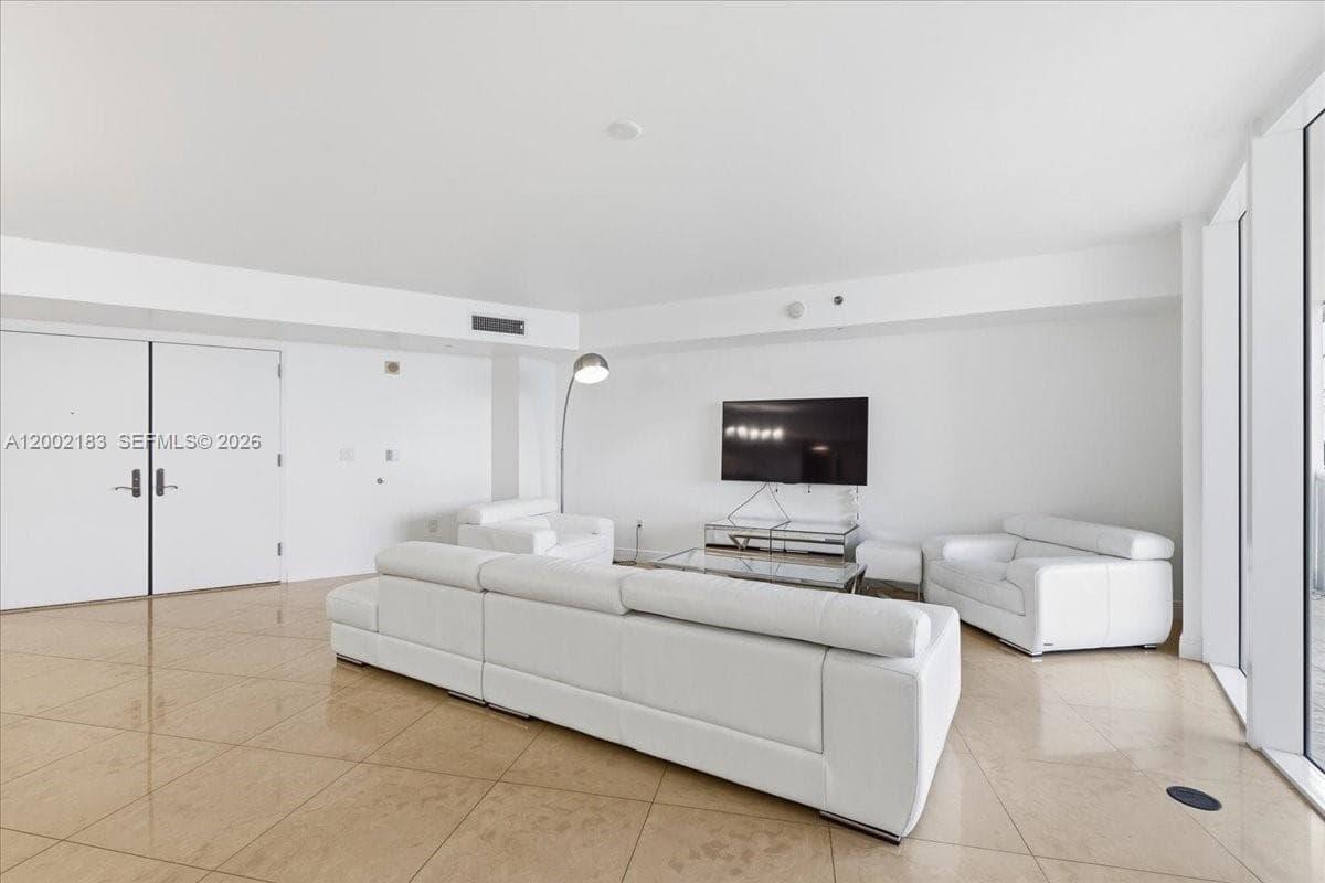 17201 Collins Ave # 1107, Sunny Isles Beach FL 33160 — 7