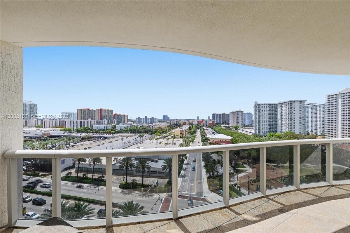 17201 Collins Ave # 1107, Sunny Isles Beach FL 33160 — 30