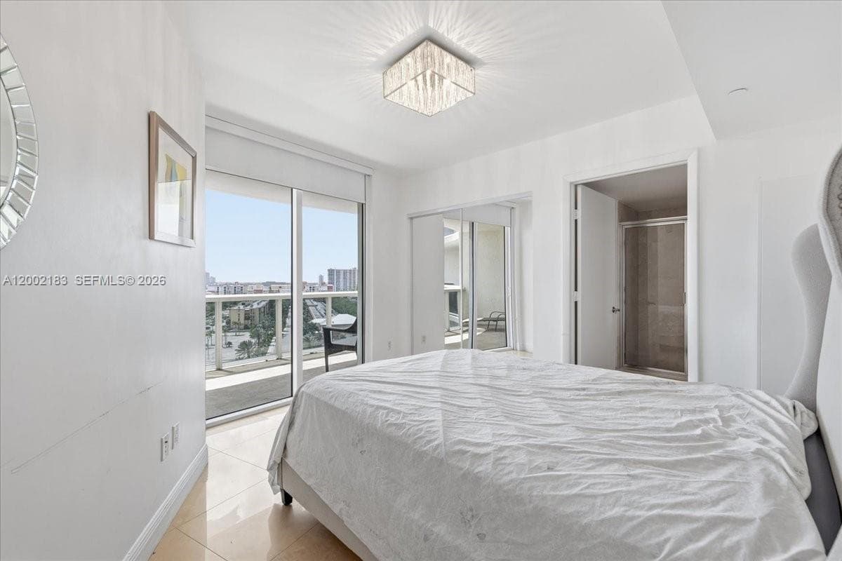 17201 Collins Ave # 1107, Sunny Isles Beach FL 33160 — 15