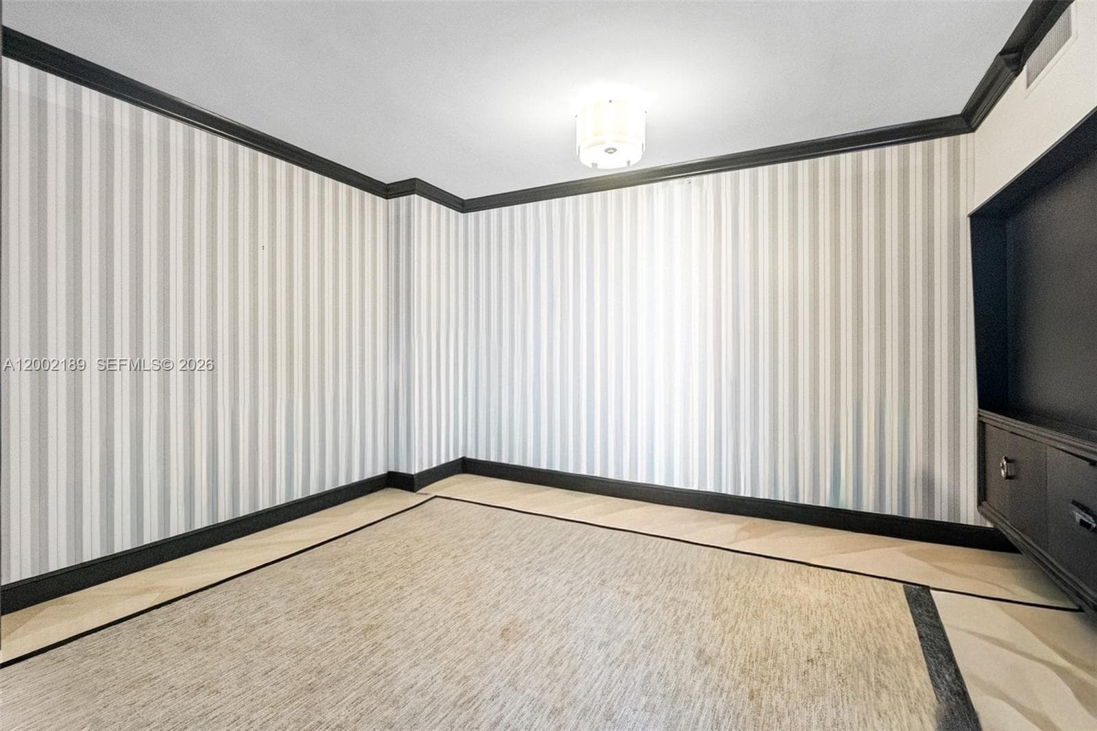 21050 Point Pl # 403, Aventura FL 33180 — 24