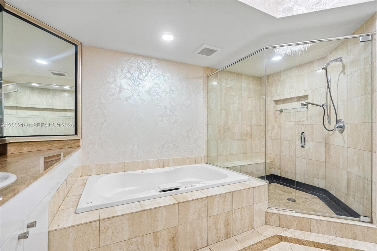 21050 Point Pl # 403, Aventura FL 33180 — 50