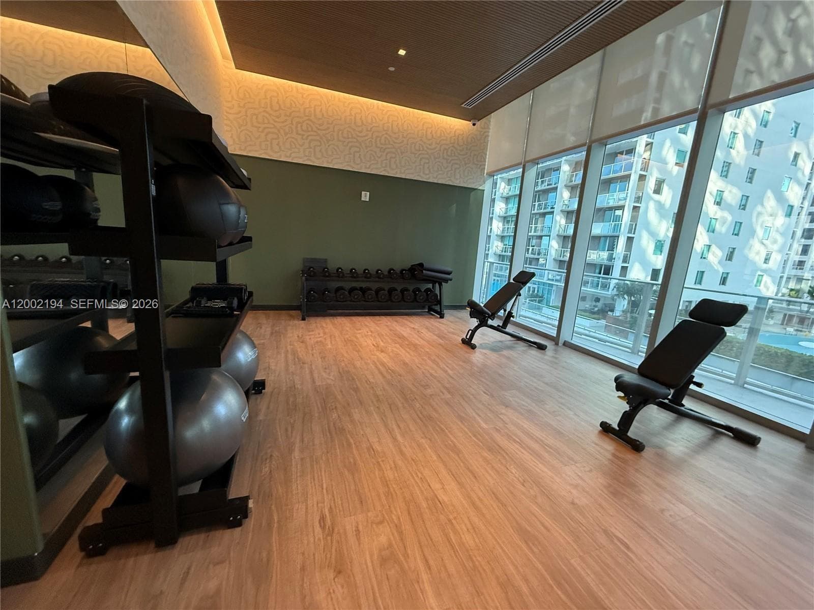 77 SE 5th street # 1011, Miami FL 33131 — 22