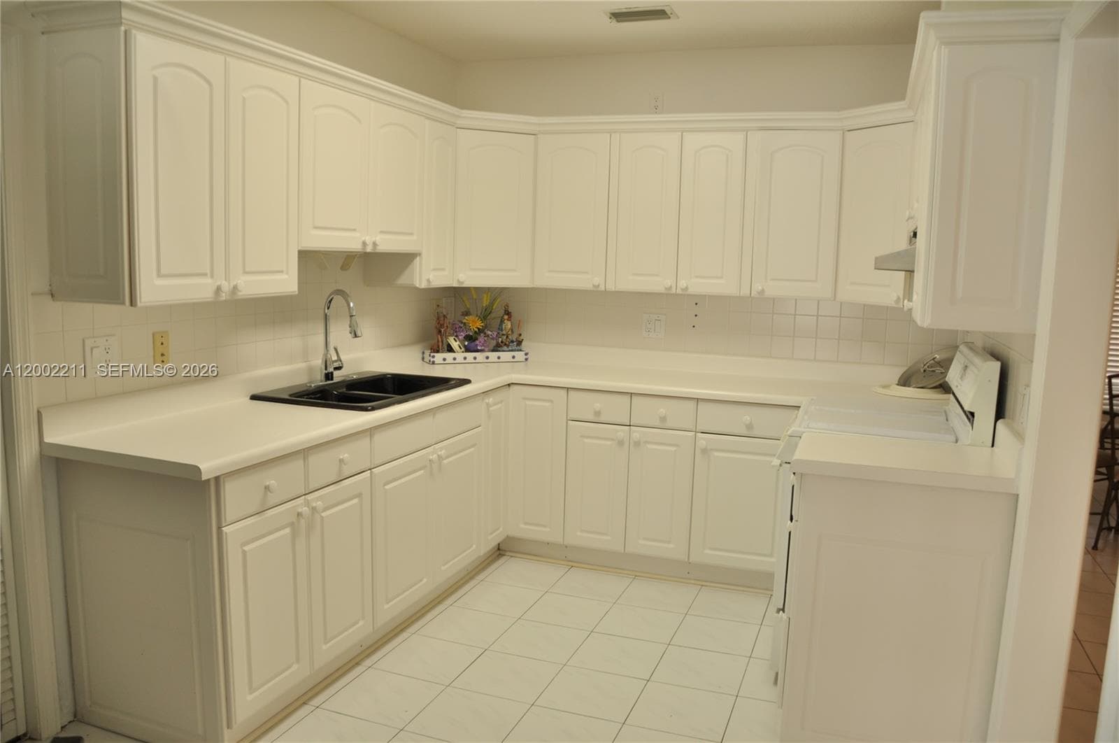 1301 W 61st Pl, Hialeah FL 33012 — 26