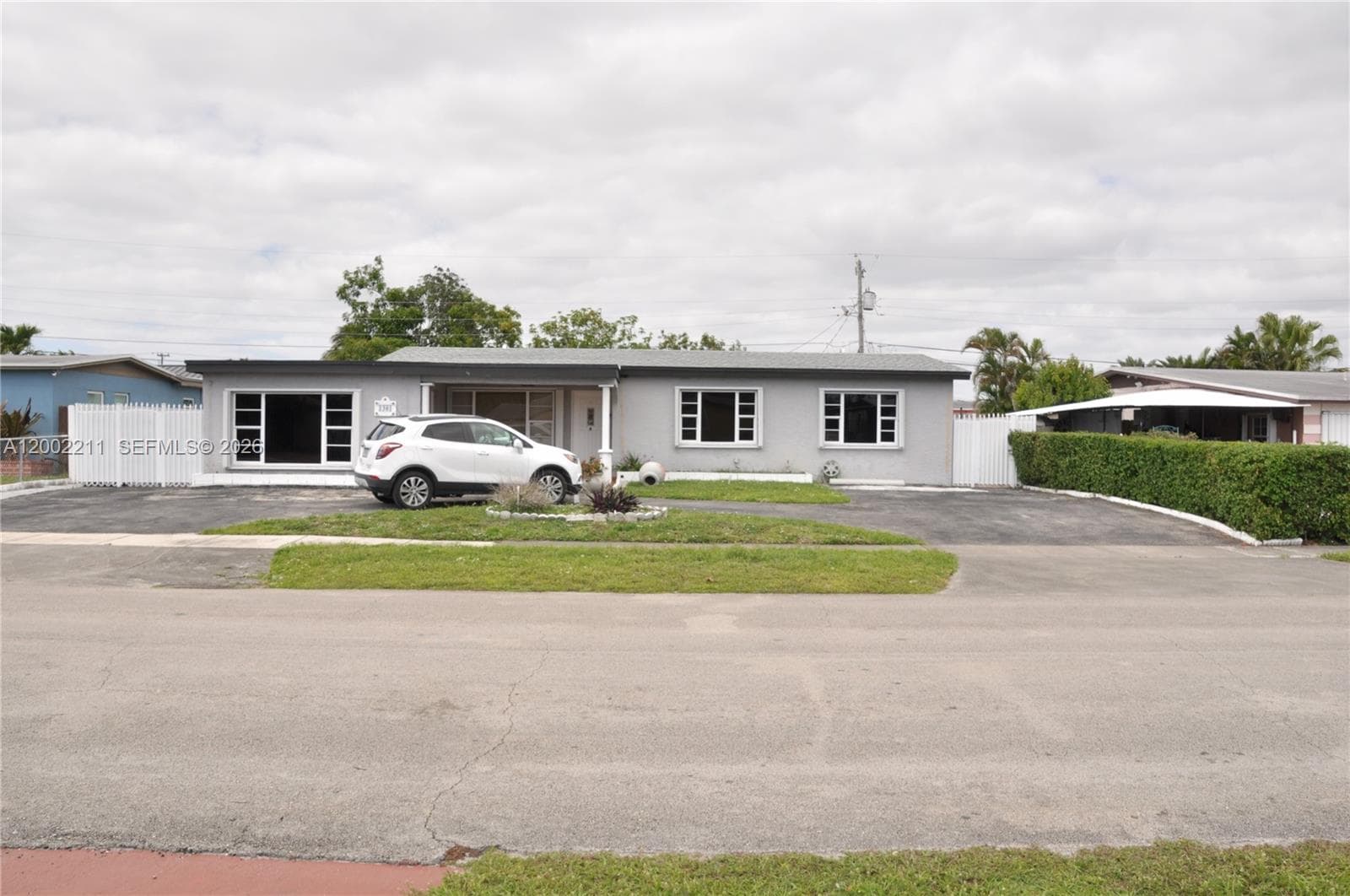 1301 W 61st Pl, Hialeah FL 33012 — 3