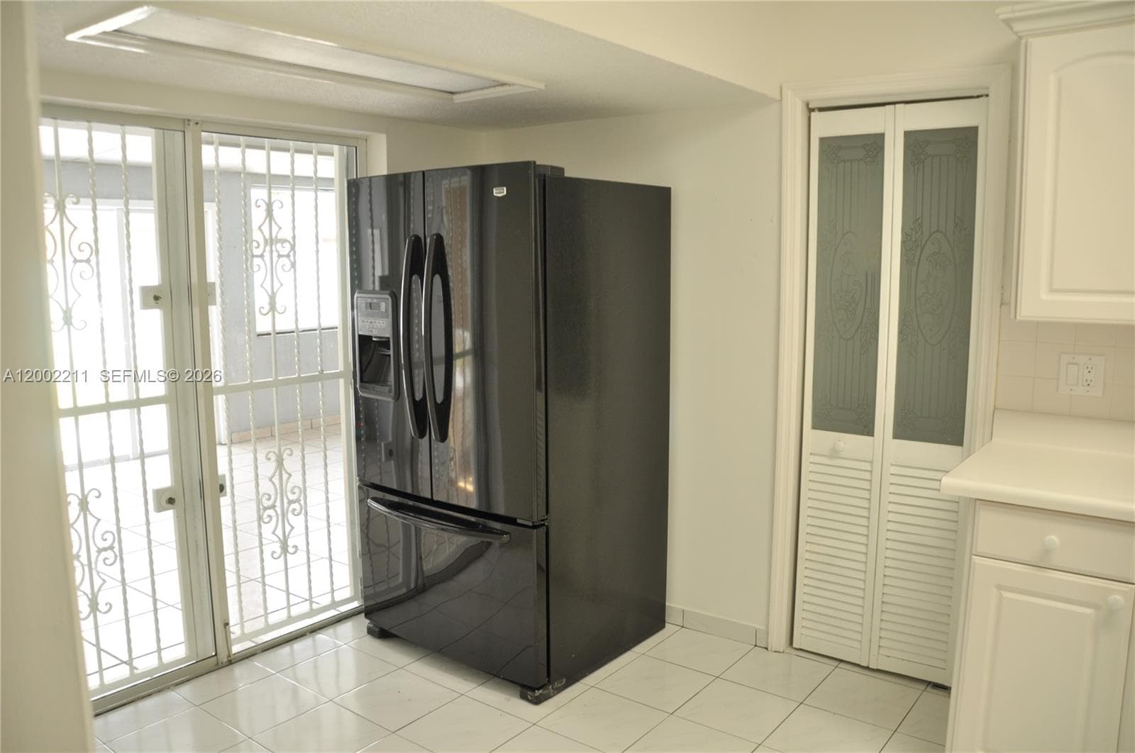 1301 W 61st Pl, Hialeah FL 33012 — 25