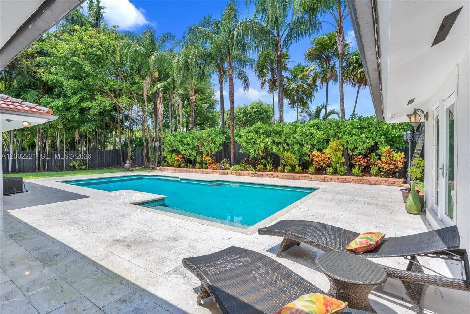 9941 SW 143rd St, Miami FL 33176 — 32