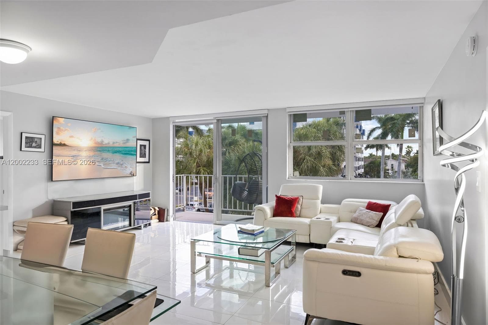 16546 NE 26th Ave # 3J, North Miami Beach FL 33160 — 5