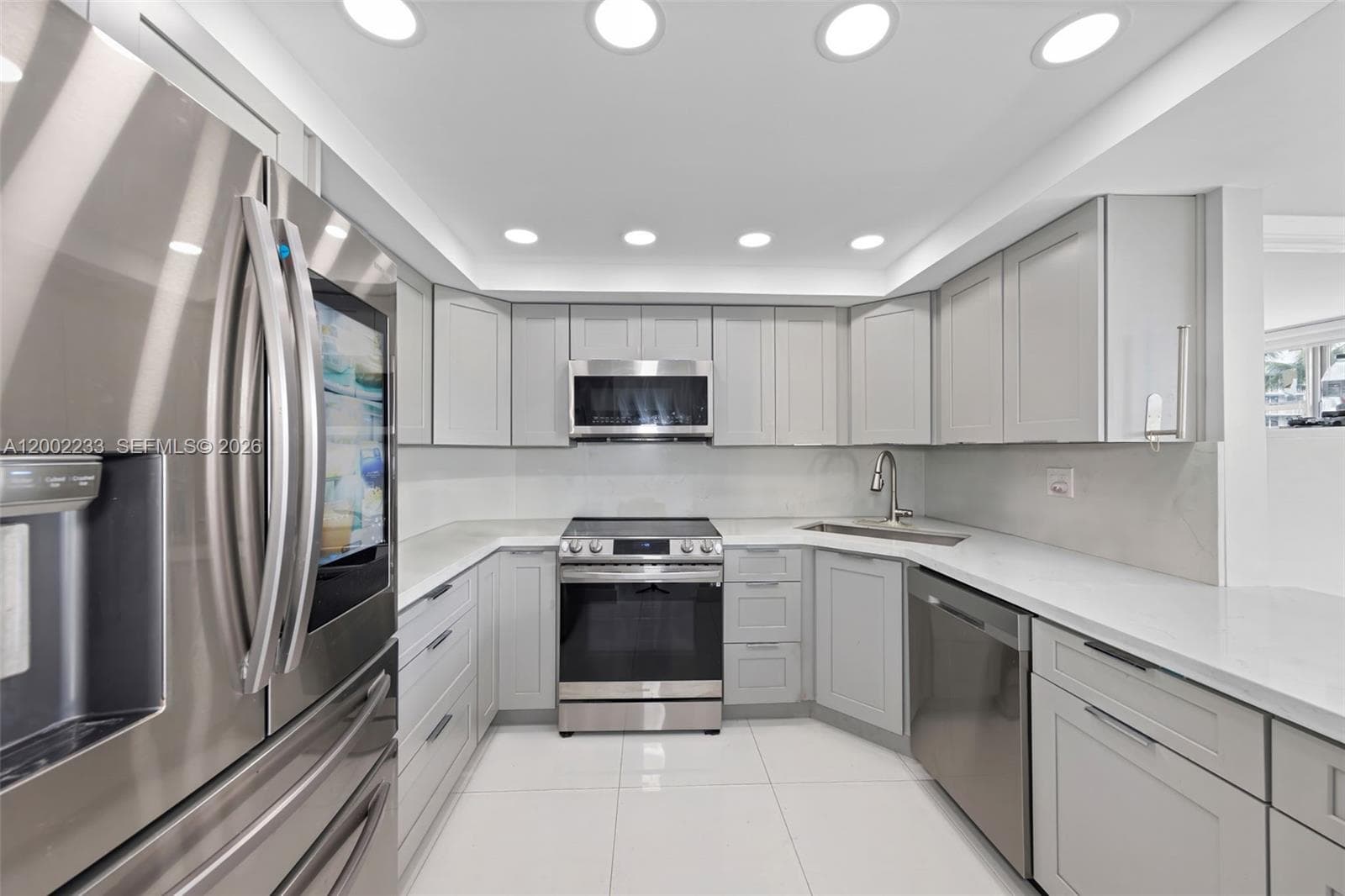 16546 NE 26th Ave # 3J, North Miami Beach FL 33160 — 18