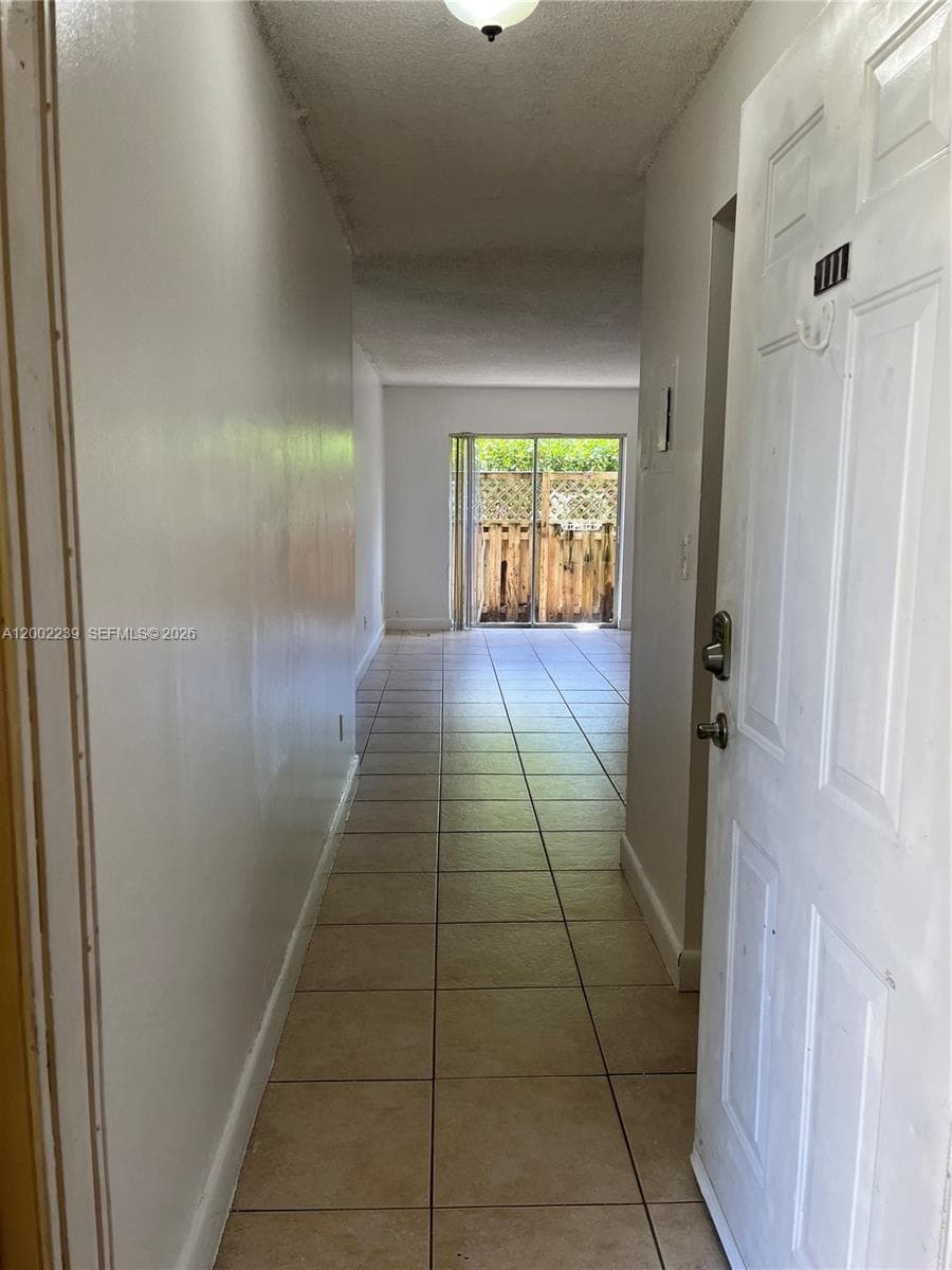 8650 SW 109th Ave # 111, Miami FL 33173 — 4