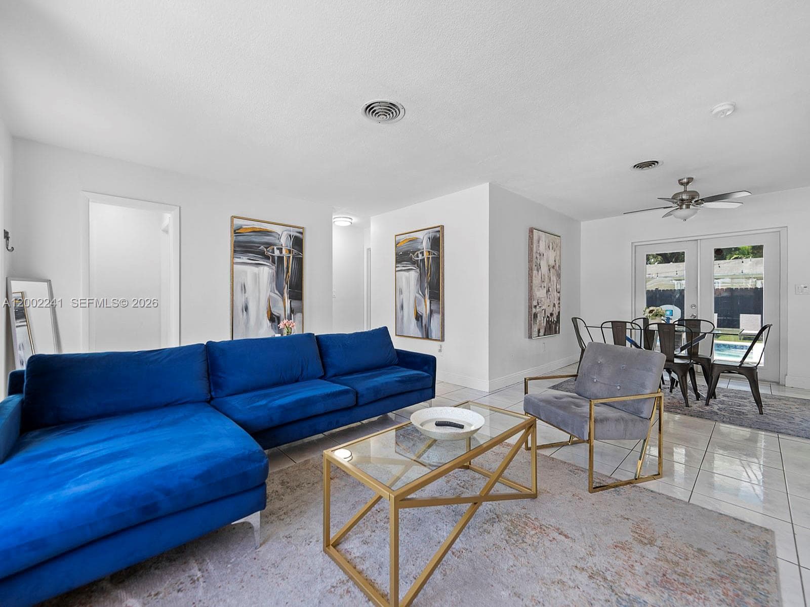 560 NE 161st St, Miami FL 33162 — 17