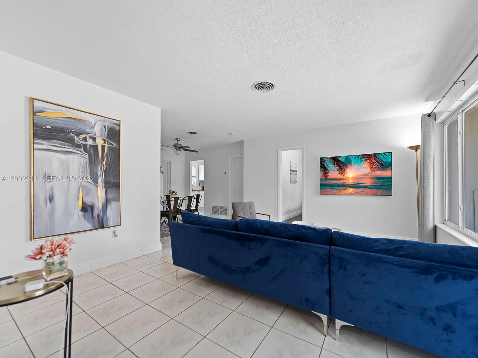 560 NE 161st St, Miami FL 33162 — 10