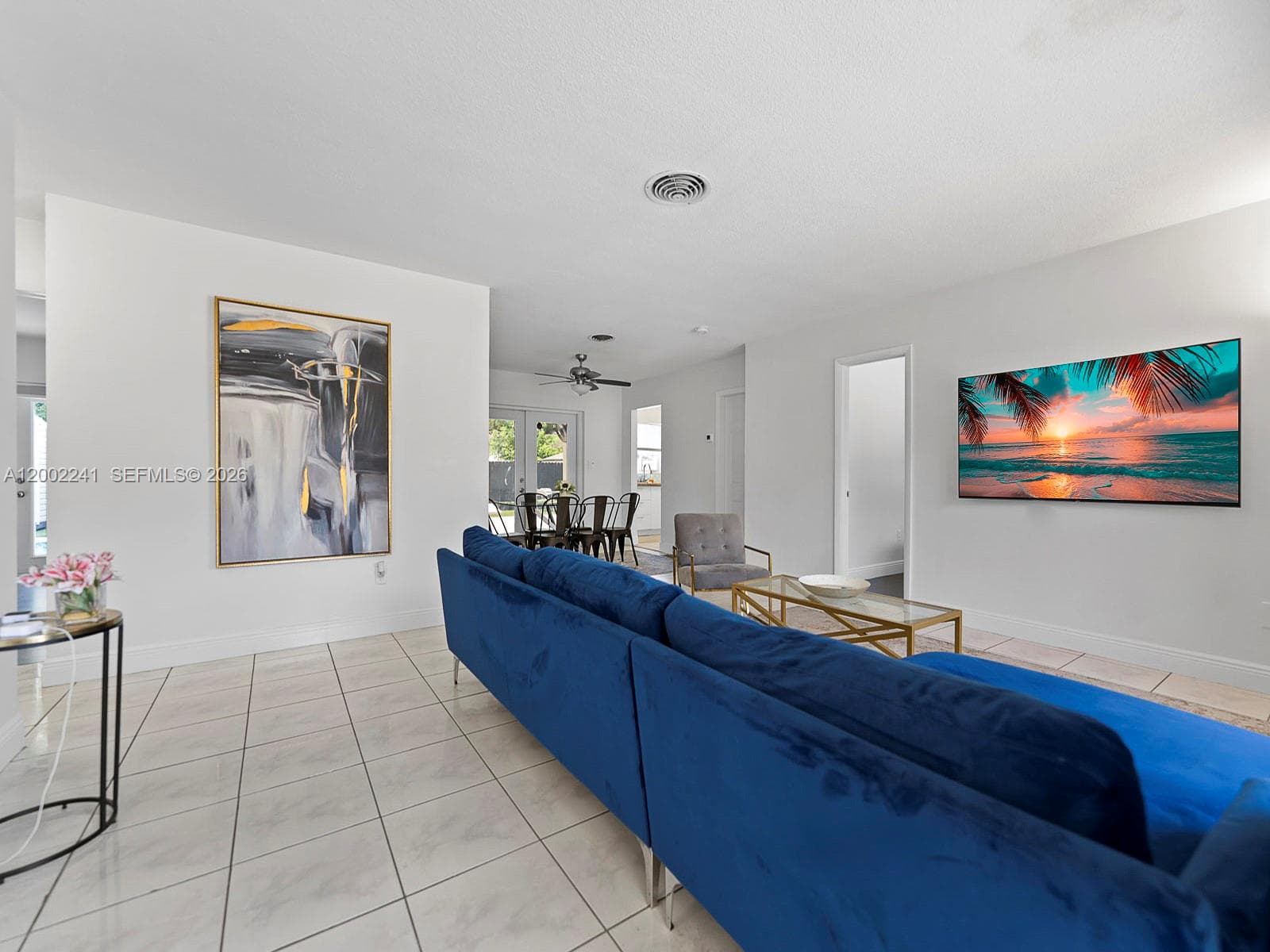 560 NE 161st St, Miami FL 33162 — 11