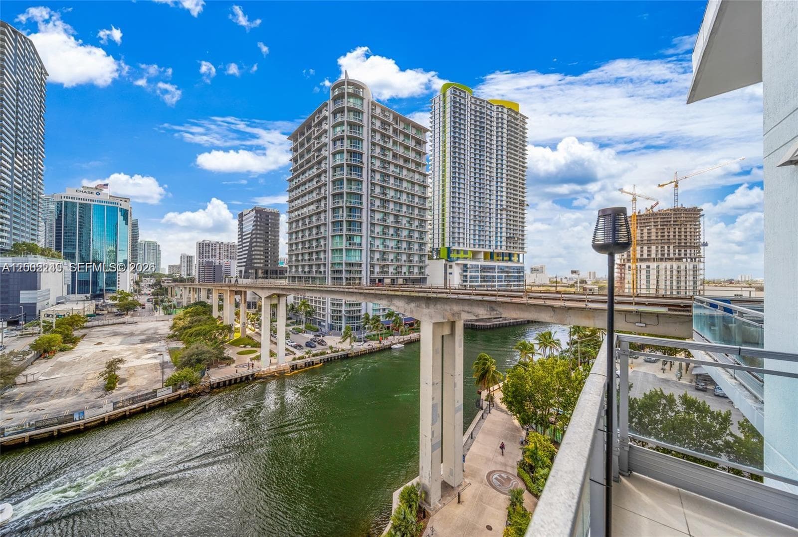 92 SW 3rd St # 902, Miami FL 33130 — 1