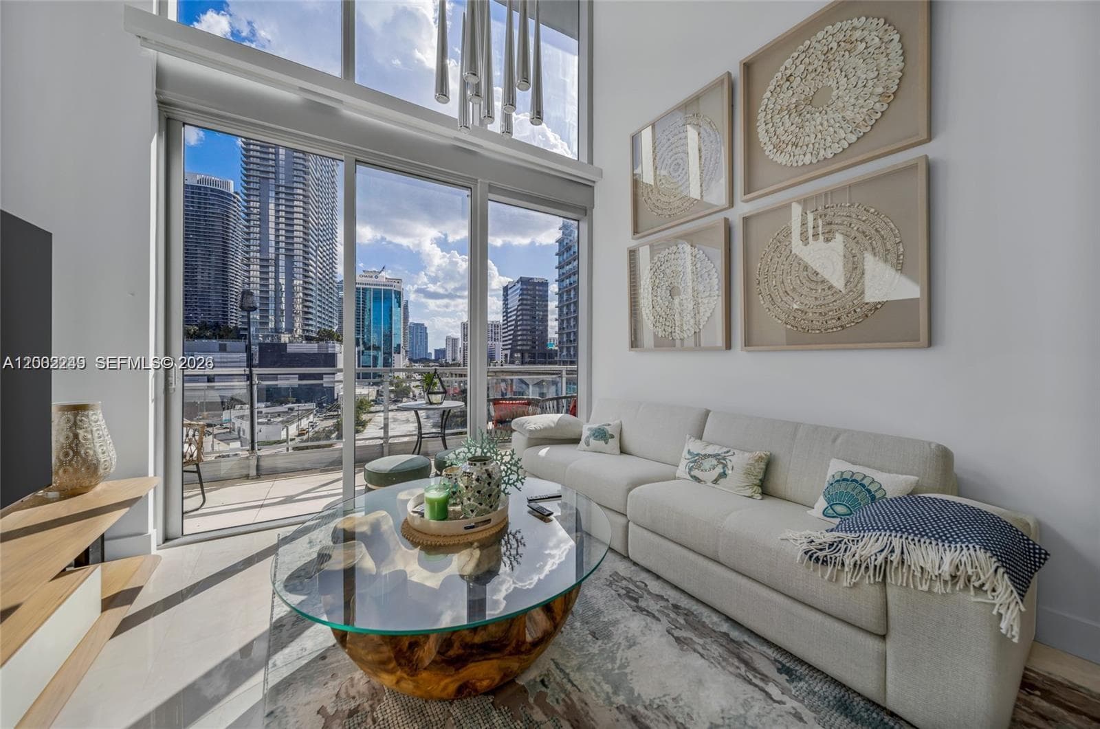 92 SW 3rd St # 902, Miami FL 33130 — 5