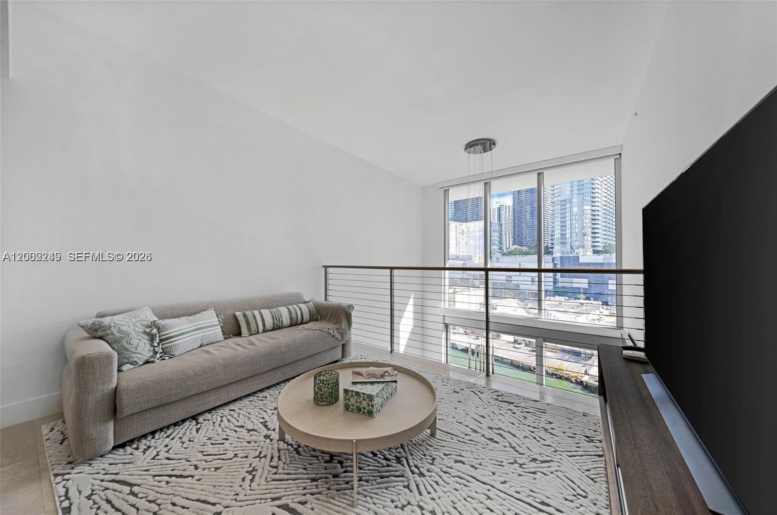 92 SW 3rd St # 902, Miami FL 33130 — 18