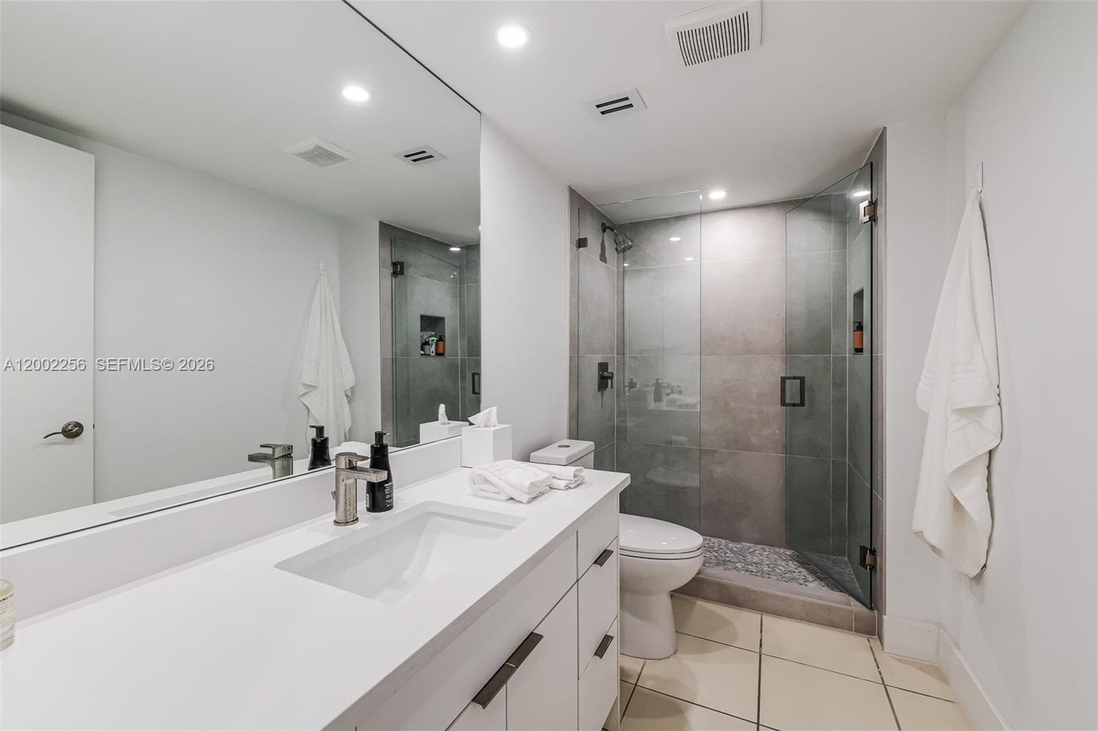 1915 Brickell Ave # C1404, Miami FL 33129 — 21