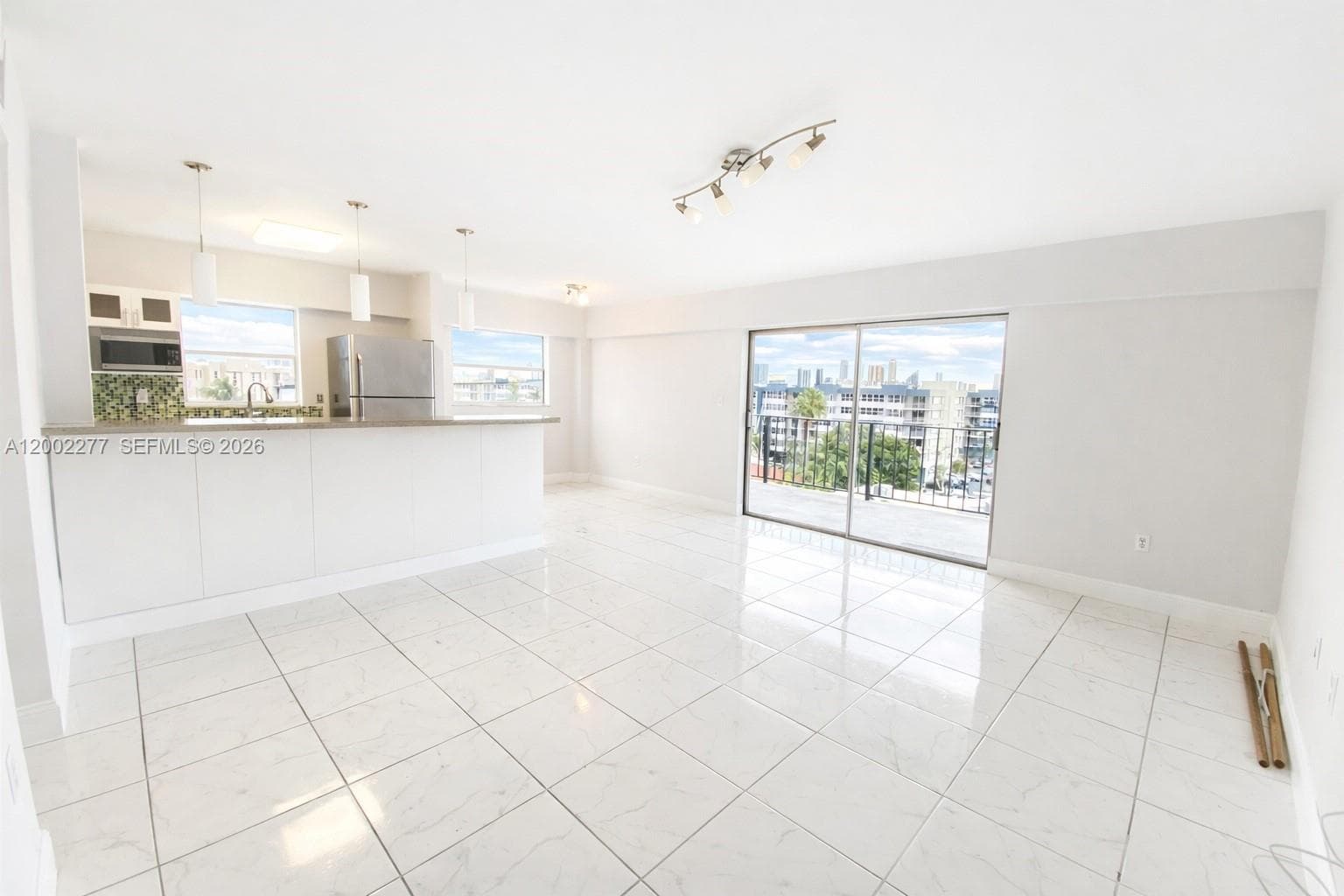 16508 NE 26th Ave # 601, North Miami Beach FL 33160 — 2
