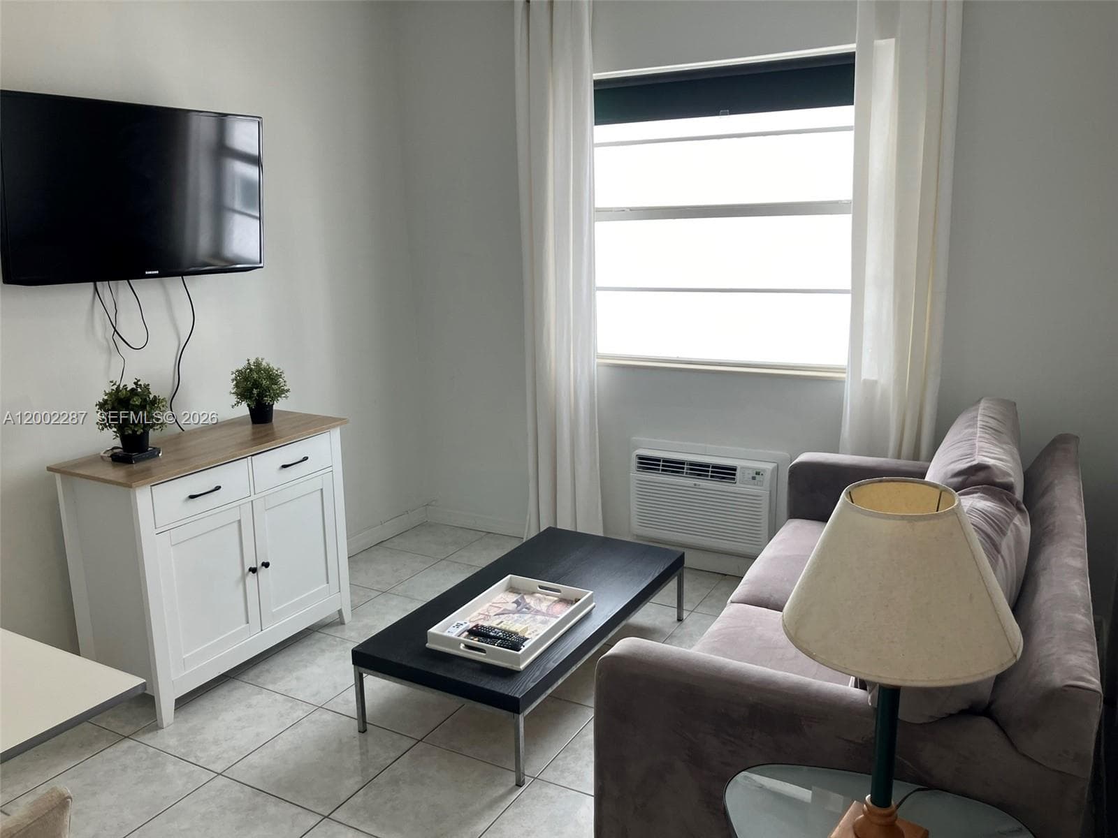 335 Ocean Dr # 306, Miami Beach FL 33139 — 3