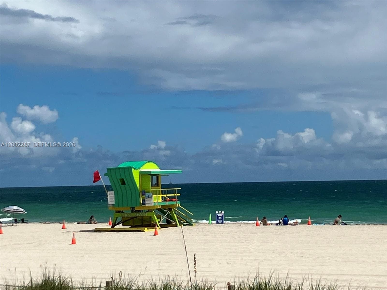 335 Ocean Dr # 306, Miami Beach FL 33139 — 24