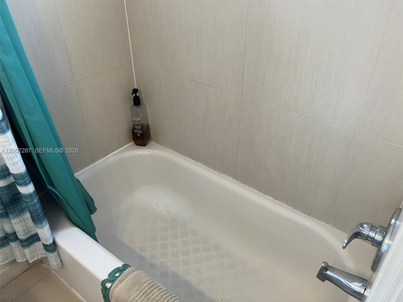 335 Ocean Dr # 306, Miami Beach FL 33139 — 15