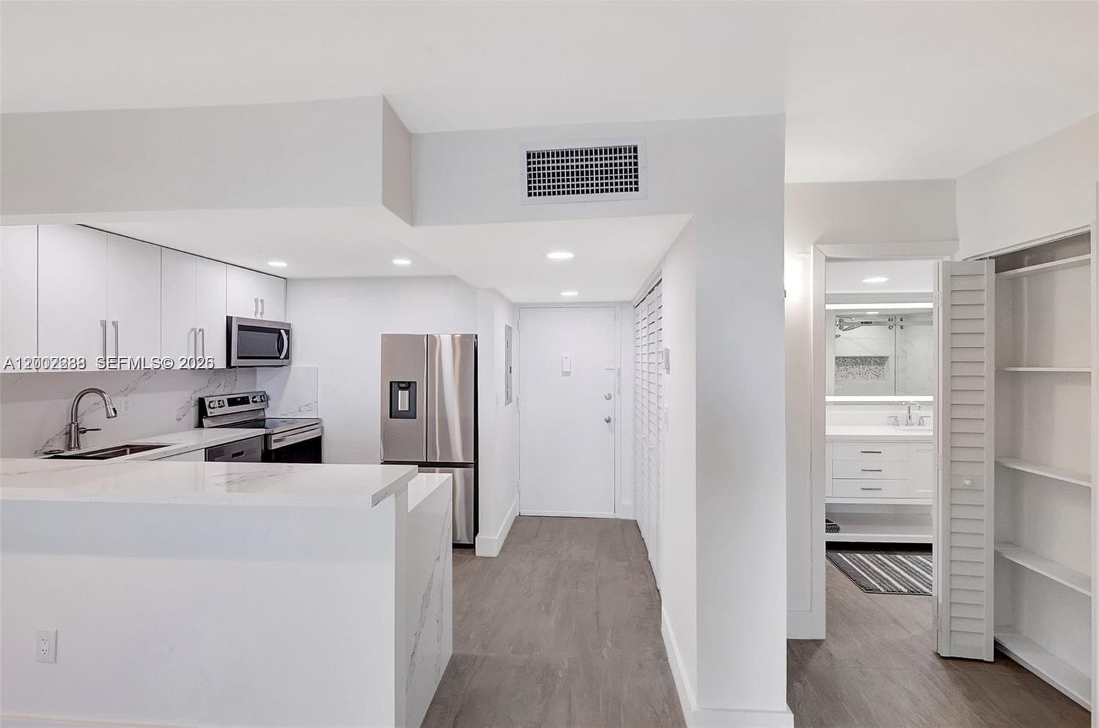 7928 West Dr # 802, North Bay Village FL 33141 — 6