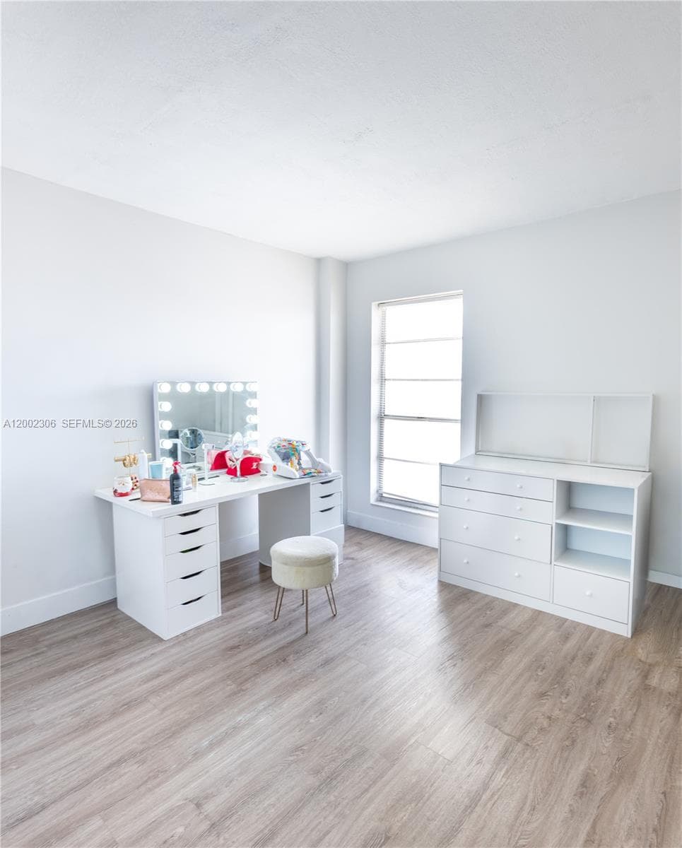 300 NW 42nd Ave # 610, Miami FL 33126 — 5