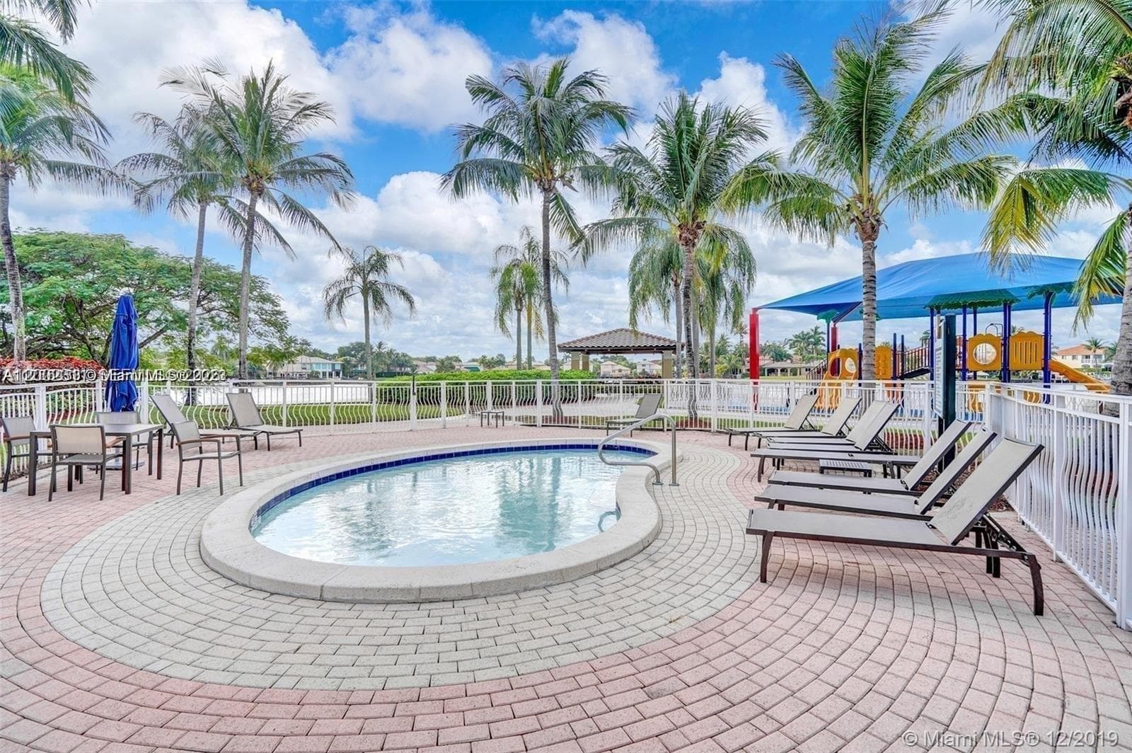 6772 NW 111th Ave, Doral FL 33178 — 73