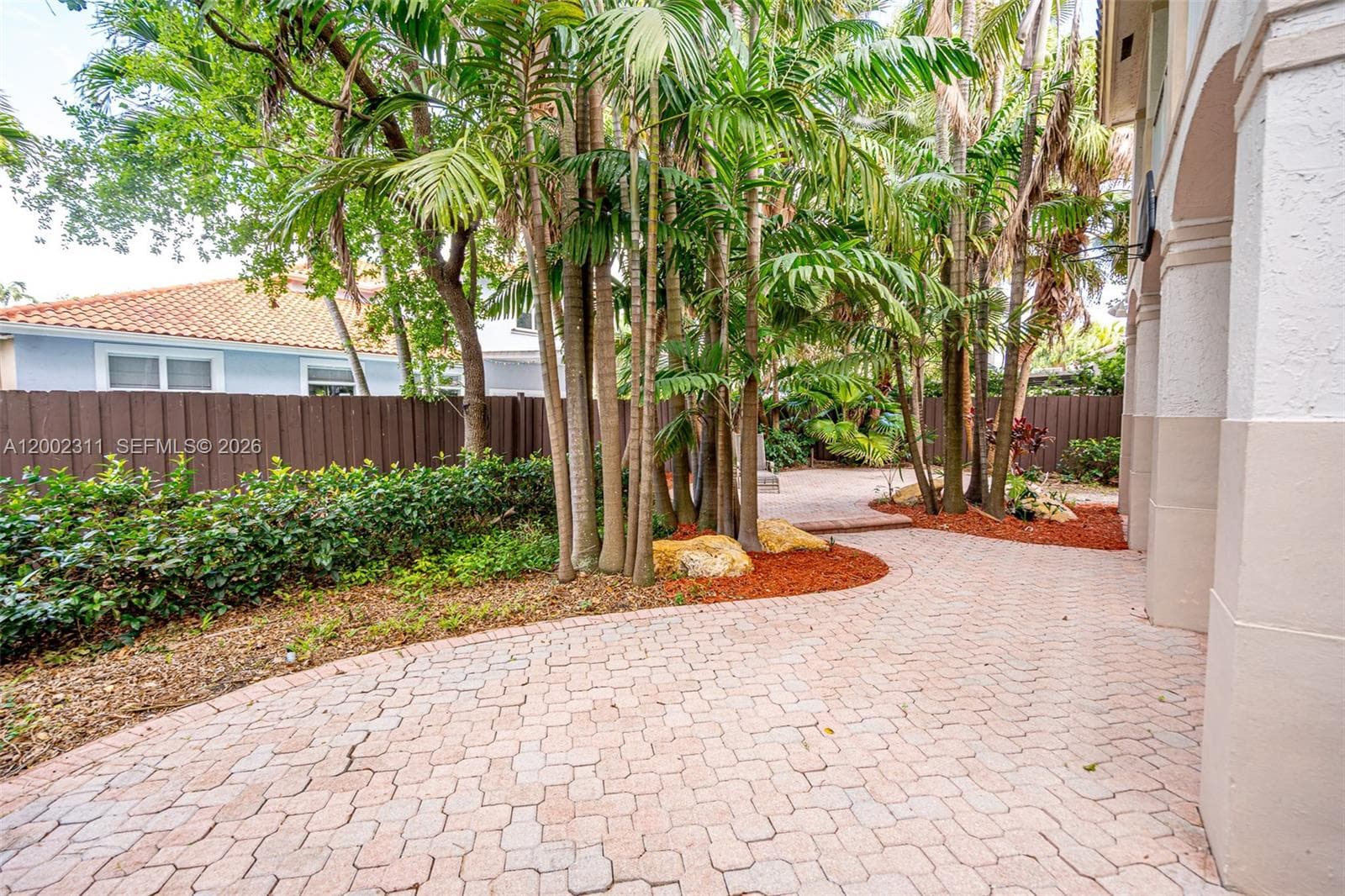6772 NW 111th Ave, Doral FL 33178 — 35