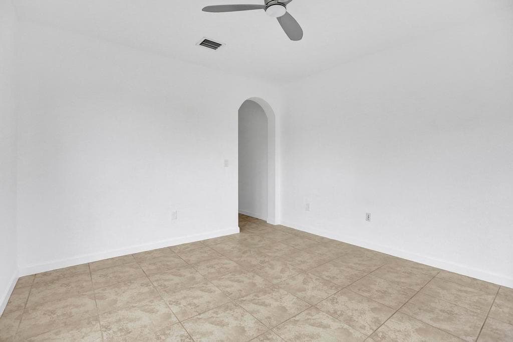 9081 SW 169th Path, Miami FL 33196 — 23