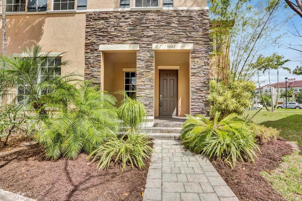 9081 SW 169th Path, Miami FL 33196 — 2