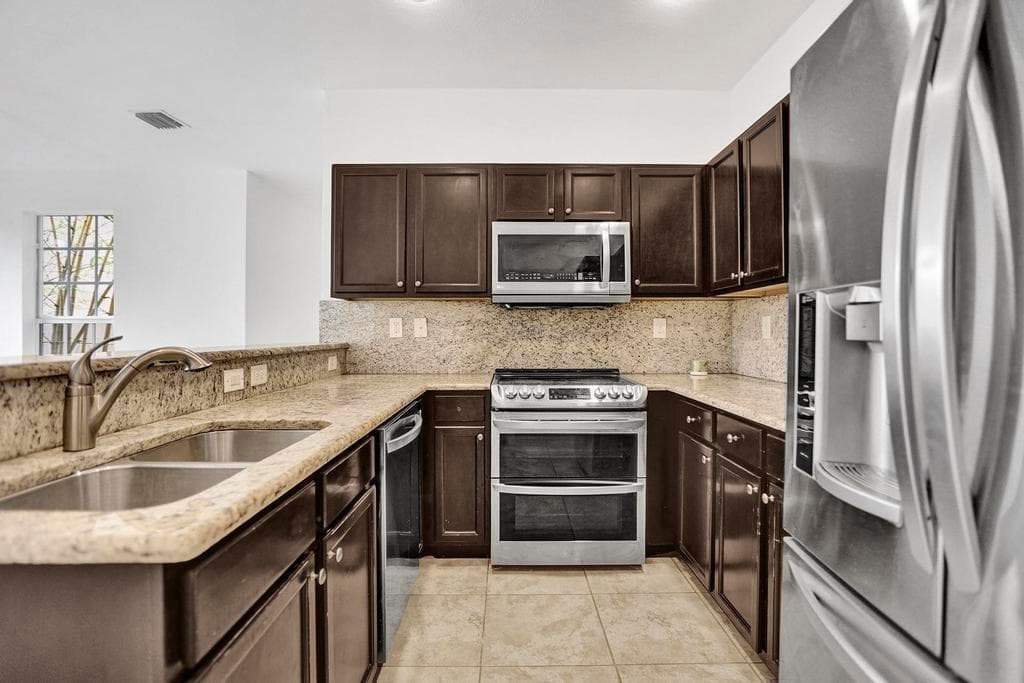 9081 SW 169th Path, Miami FL 33196 — 6