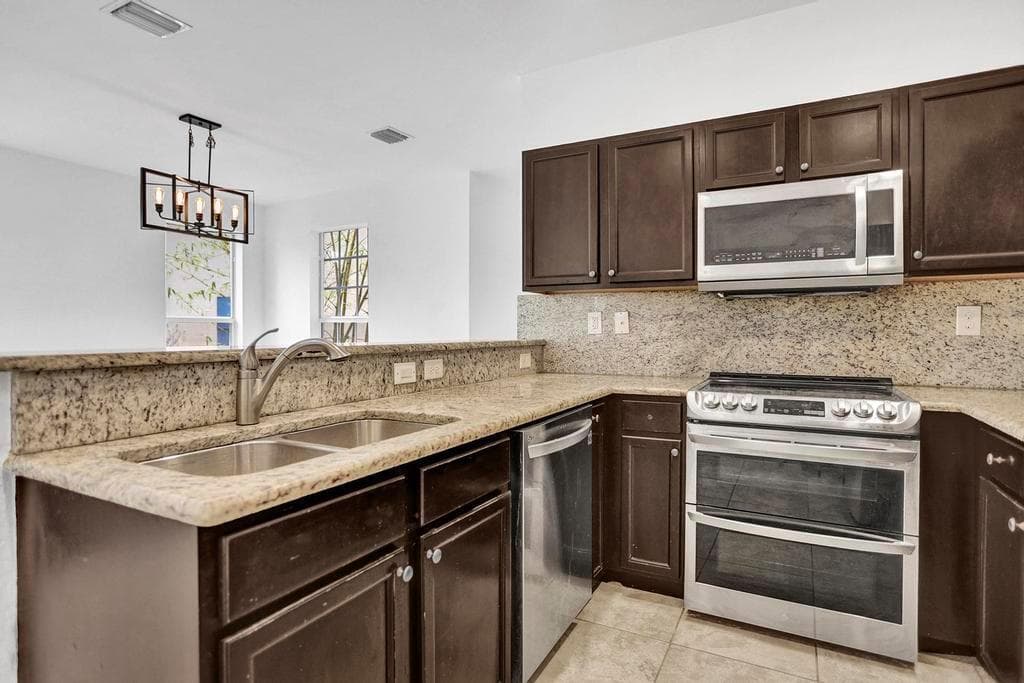 9081 SW 169th Path, Miami FL 33196 — 7