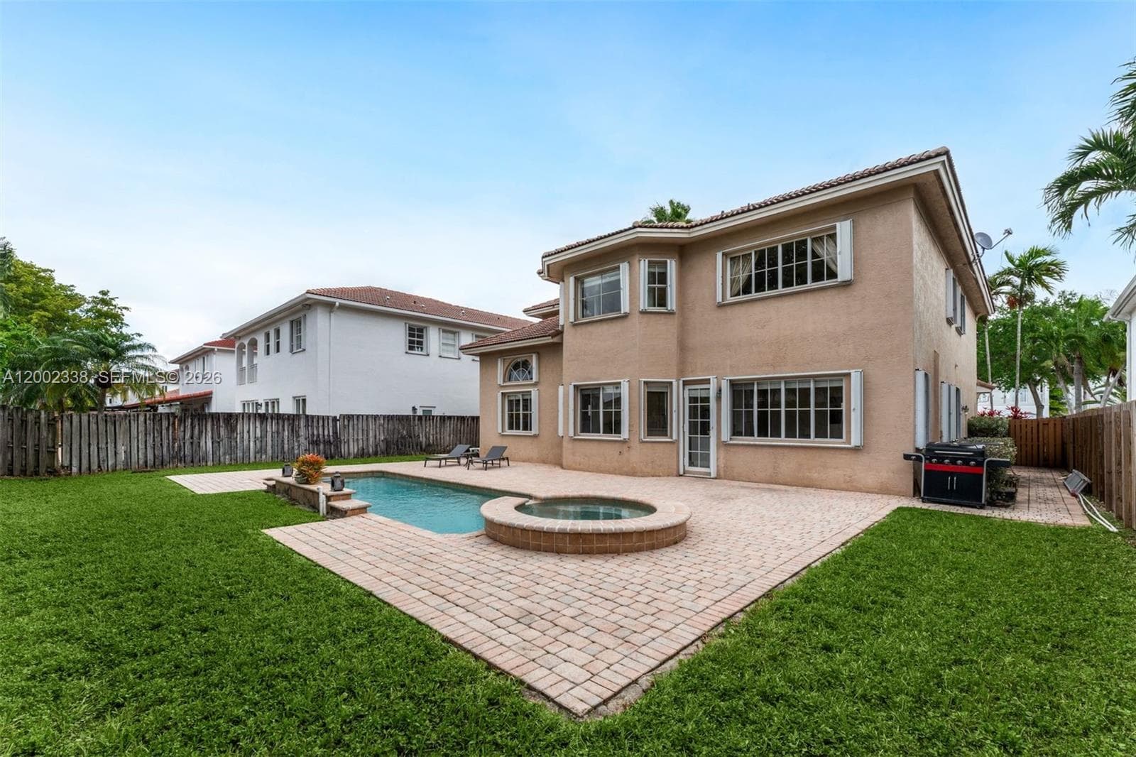 6914 NW 113th Pl, Doral FL 33178 — 2