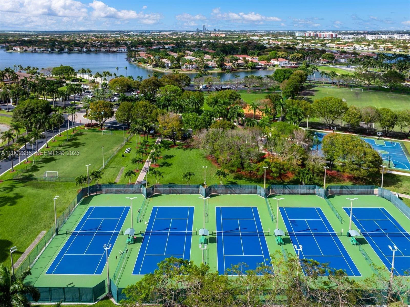 6914 NW 113th Pl, Doral FL 33178 — 80