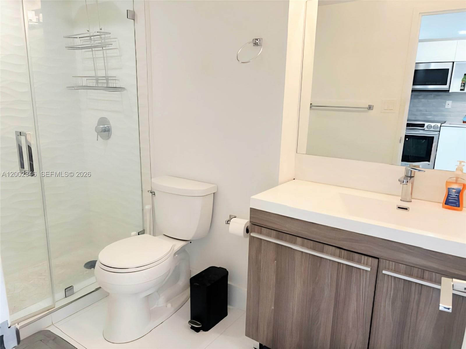 100 Lincoln Rd # 927, Miami Beach FL 33139 — 17