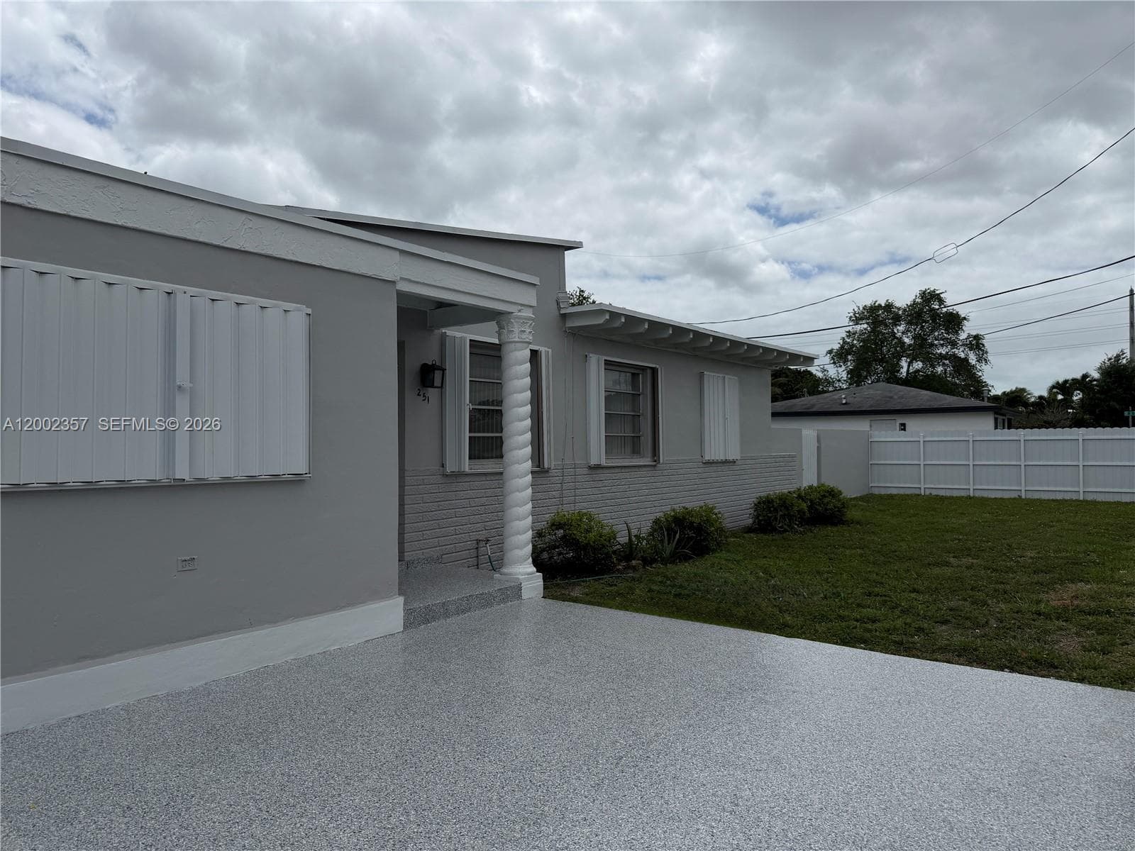 251 SW 69th Ave, Miami FL 33144 — 3