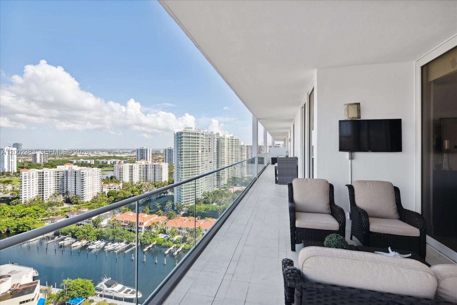 19707 Turnberry Way # D, Aventura FL 33180 — 20