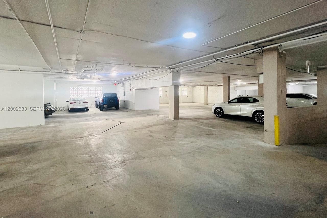 1750 James Ave # 5D, Miami Beach FL 33139 — 32