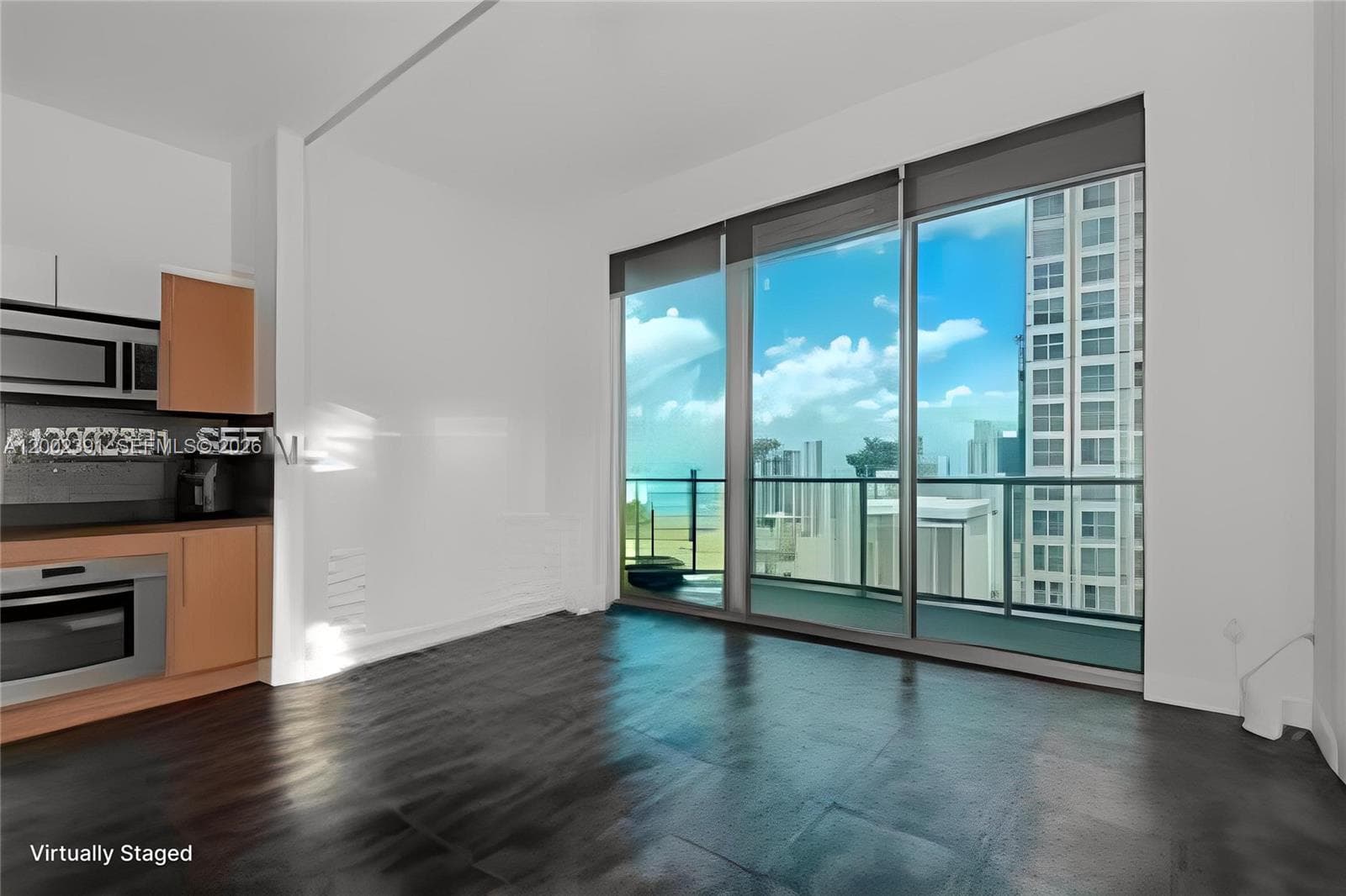 300 S Biscayne Blvd # 3903, Miami FL 33131 — 3