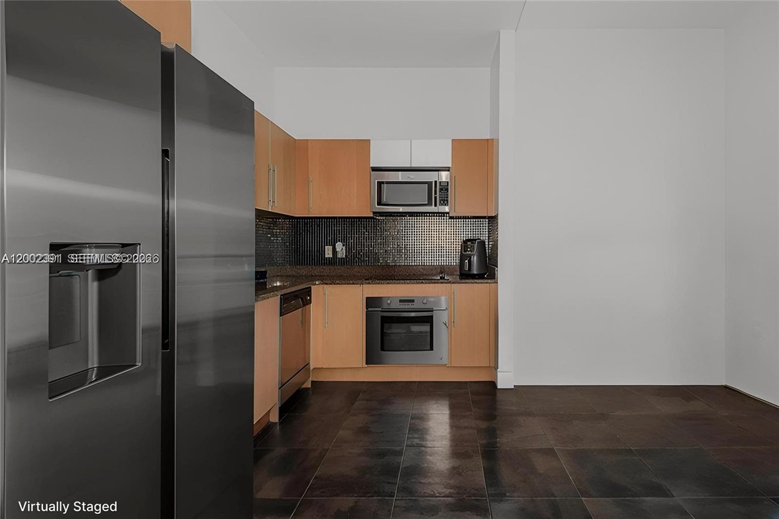 300 S Biscayne Blvd # 3903, Miami FL 33131 — 5