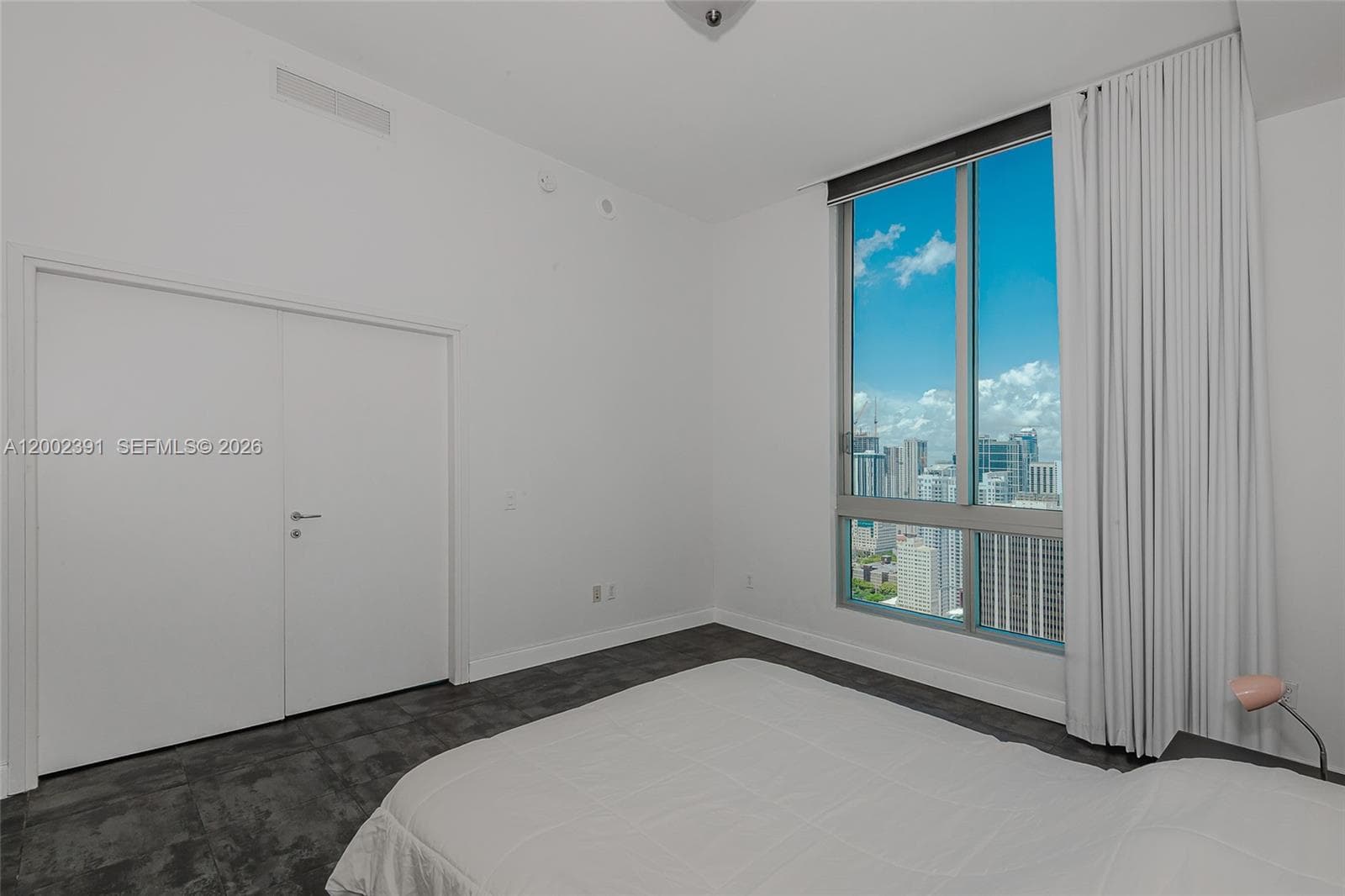 300 S Biscayne Blvd # 3903, Miami FL 33131 — 20