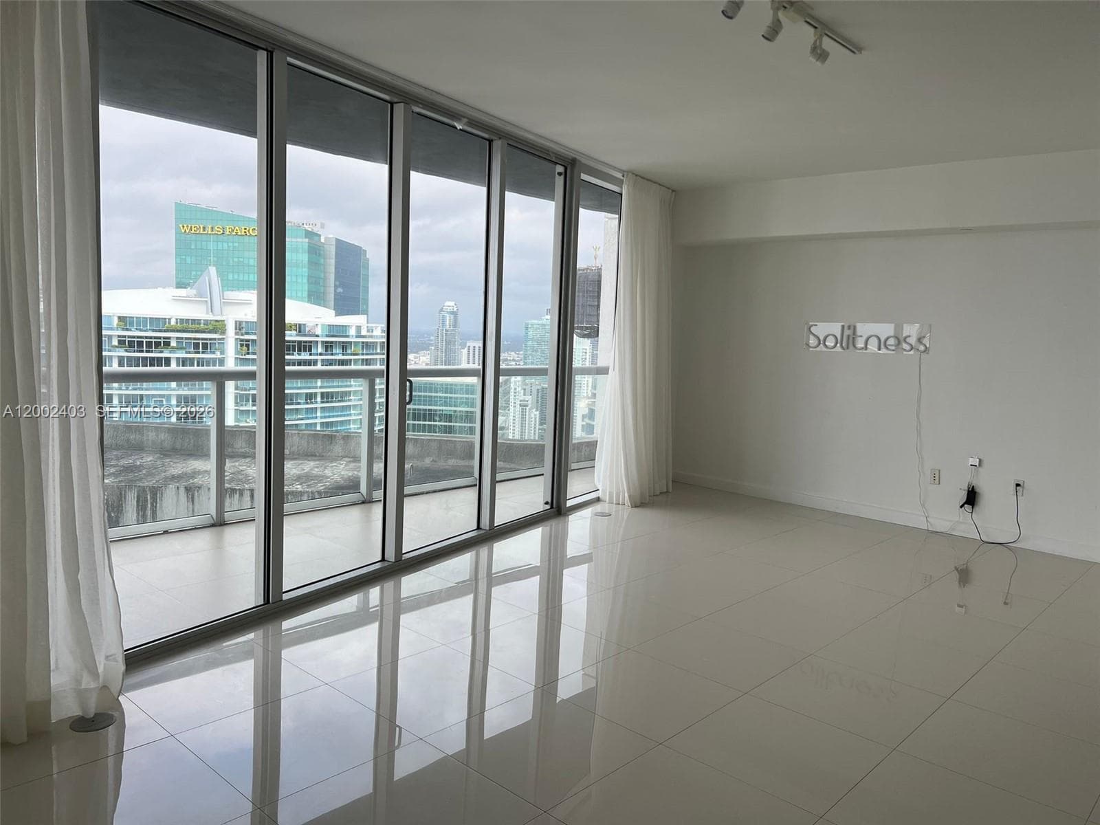 475 Brickell Ave # 5508, Miami FL 33131 — 6