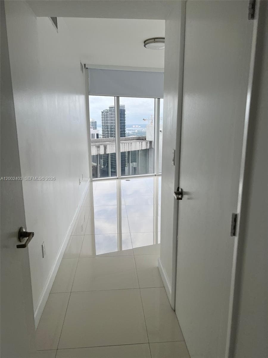 475 Brickell Ave # 5508, Miami FL 33131 — 3