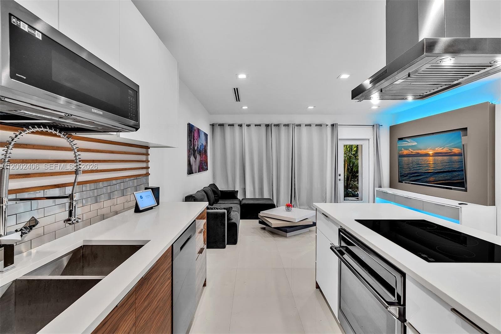 1002 10th St # 1002, Miami Beach FL 33139 — 29